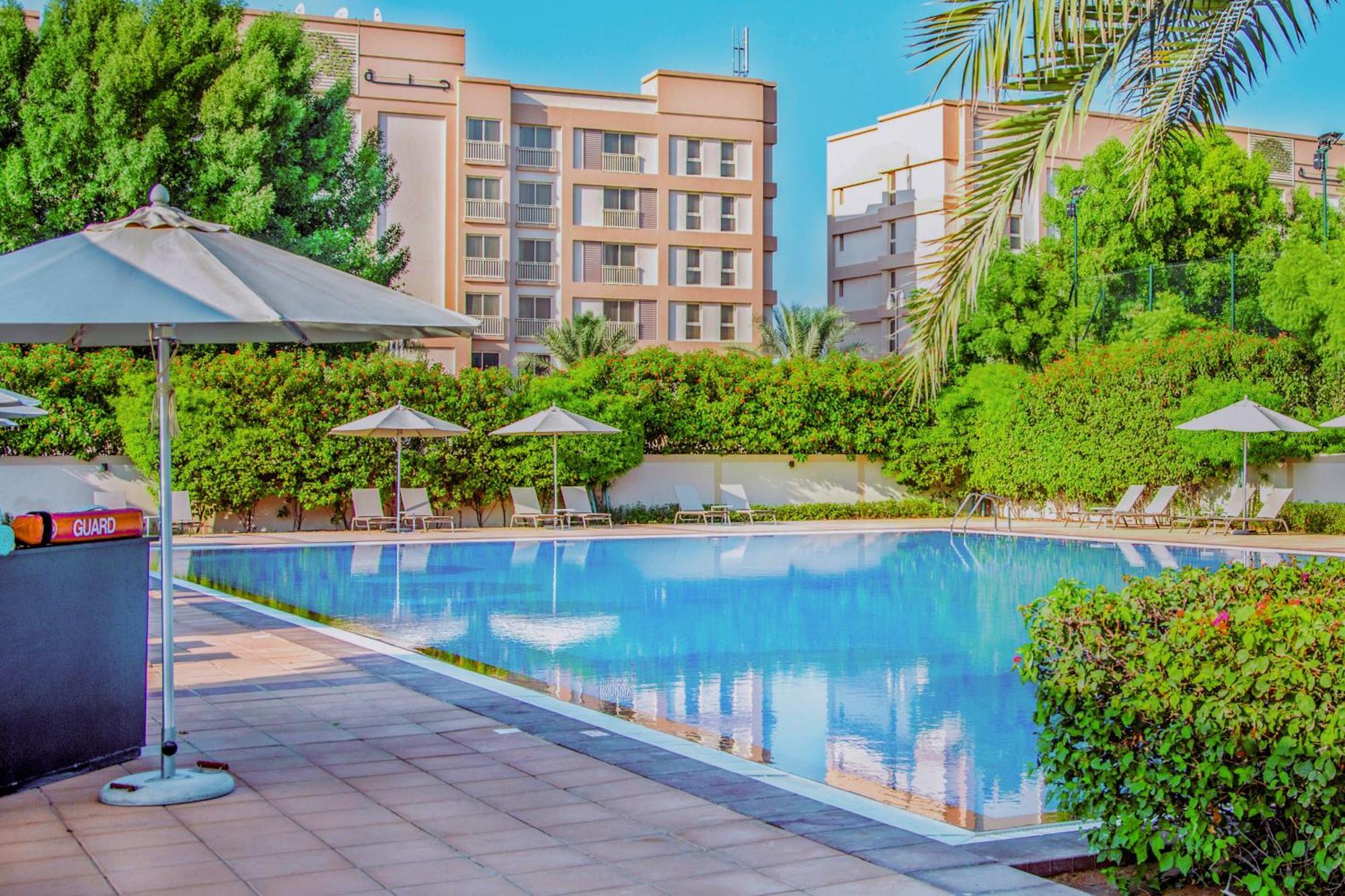 Water Surrounded Beautiful 2br Apartment *